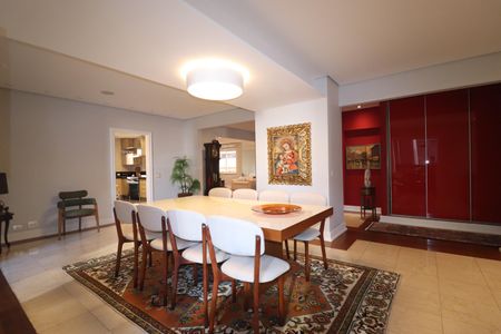 Apartamento à venda com 260m², 3 quartos e 4 vagasSala de jantar