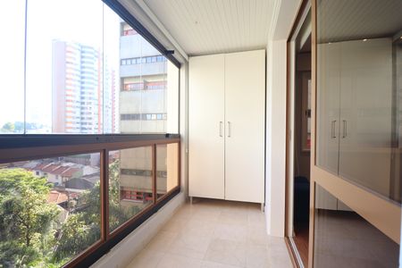 Apartamento à venda com 260m², 3 quartos e 4 vagasVaranda Sala