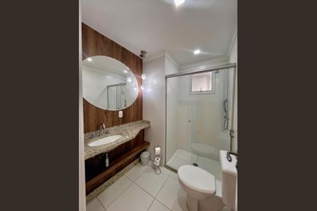 Apartamento à venda com 82m², 3 quartos e 2 vagas Apartamento à venda com 82m², 3 quartos e 2 vagasBanheiro Social