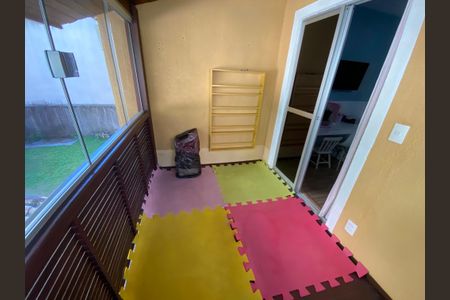 Casa à venda com 75m², 2 quartos e 1 vaga Casa à venda com 75m², 2 quartos e 1 vagaVaranda - Quarto 2