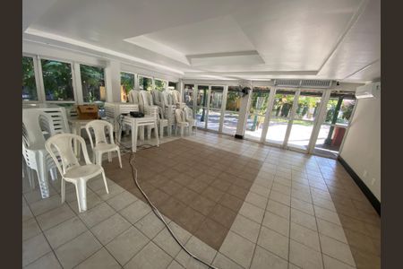 Casa à venda com 75m², 2 quartos e 1 vaga Casa à venda com 75m², 2 quartos e 1 vagaÁrea comum