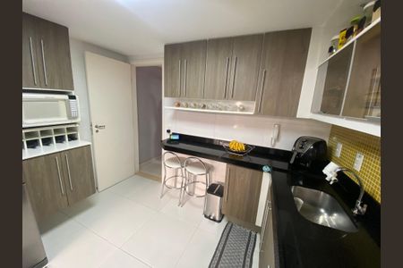 Casa à venda com 75m², 2 quartos e 1 vaga Casa à venda com 75m², 2 quartos e 1 vagaCozinha