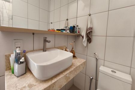 Casa de condomínio à venda com 94m², 2 quartos e 1 vaga Casa de condomínio à venda com 94m², 2 quartos e 1 vagaBanheiro