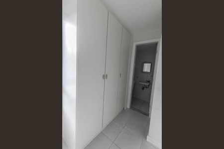 Apartamento para alugar com 142m², 3 quartos e 2 vagas Apartamento para alugar com 142m², 3 quartos e 2 vagasÁrea de Serviço