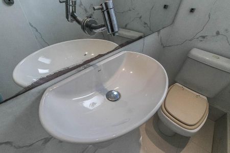 Apartamento para alugar com 142m², 3 quartos e 2 vagas Apartamento para alugar com 142m², 3 quartos e 2 vagasBanheiro do Quarto 3