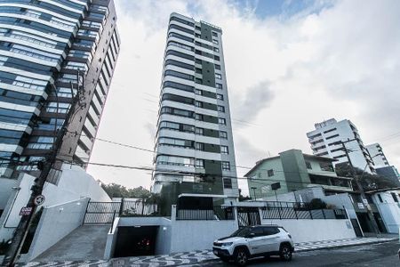 Apartamento para alugar com 142m², 3 quartos e 2 vagas Apartamento para alugar com 142m², 3 quartos e 2 vagasFachada