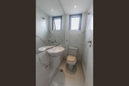 Apartamento para alugar com 142m², 3 quartos e 2 vagas Apartamento para alugar com 142m², 3 quartos e 2 vagasBanheiro do Quarto 3