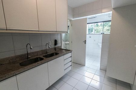 Apartamento para alugar com 142m², 3 quartos e 2 vagas Apartamento para alugar com 142m², 3 quartos e 2 vagasCozinha