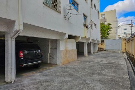 Apartamento à venda com 70m², 2 quartos e 1 vaga Apartamento à venda com 70m², 2 quartos e 1 vagaGaragem