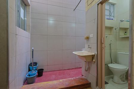 Apartamento à venda com 70m², 2 quartos e 1 vaga Apartamento à venda com 70m², 2 quartos e 1 vagaÁrea de Serviço