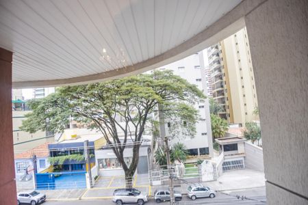 Apartamento à venda com 170m², 2 quartos e 3 vagas Apartamento à venda com 170m², 2 quartos e 3 vagasVista da Suíte 2