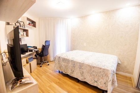 Apartamento à venda com 170m², 2 quartos e 3 vagas Apartamento à venda com 170m², 2 quartos e 3 vagasSuíte 1