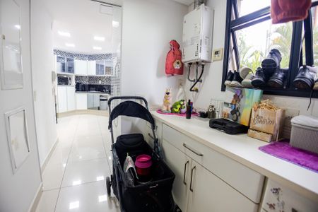 Apartamento à venda com 170m², 2 quartos e 3 vagas Apartamento à venda com 170m², 2 quartos e 3 vagasÁrea de Serviço