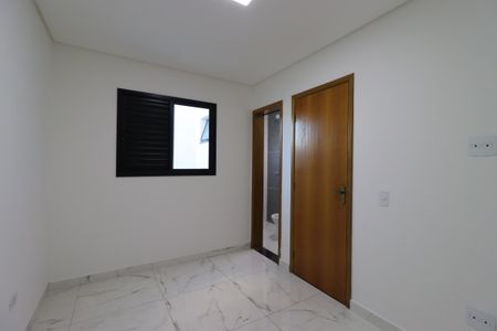 Casa à venda com 96m², 2 quartos e 1 vagaSuíte 1
