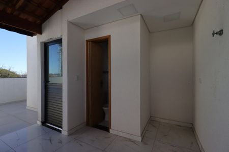 Casa à venda com 96m², 2 quartos e 1 vagaCobertura