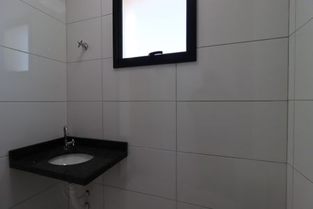 Casa à venda com 96m², 2 quartos e 1 vagaBanheiro da Suíte 2