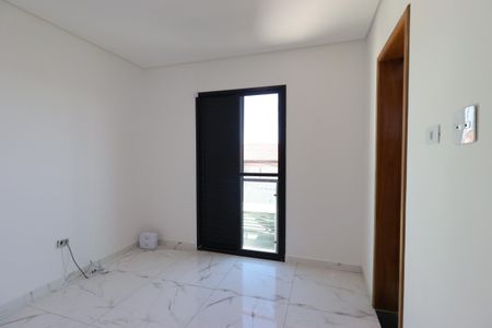 Casa à venda com 96m², 2 quartos e 1 vagaSuíte 2