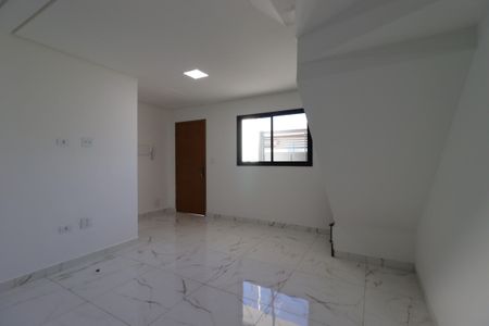 Casa à venda com 96m², 2 quartos e 1 vagaSala
