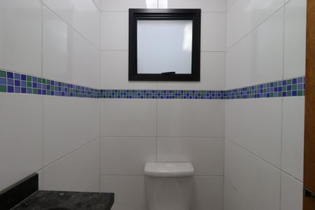 Casa à venda com 96m², 2 quartos e 1 vagaLavabo