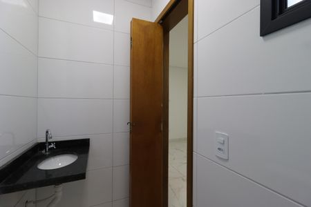 Casa à venda com 96m², 2 quartos e 1 vagaBanheiro da Suíte 1