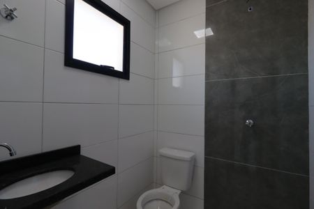 Casa à venda com 96m², 2 quartos e 1 vagaBanheiro da Suíte 2