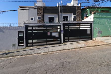 Casa à venda com 96m², 2 quartos e 1 vagaFachada