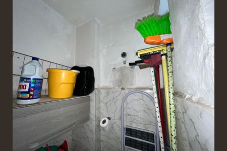 Apartamento à venda com 70m², 2 quartos e 1 vagaBanheiro de serviço