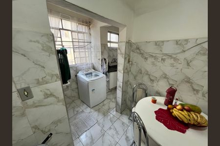 Apartamento à venda com 70m², 2 quartos e 1 vagaCozinha e Área de Serviço