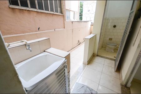 Apartamento à venda com 79m², 3 quartos e sem vagaÁrea de Serviço