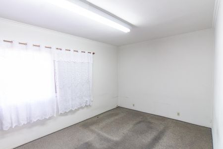 Casa à venda com 310m², 3 quartos e 4 vagasQuarto 2