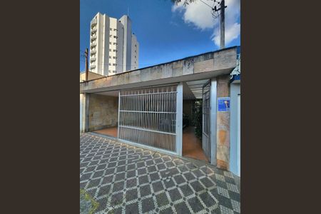 Casa à venda com 310m², 3 quartos e 4 vagasFachada