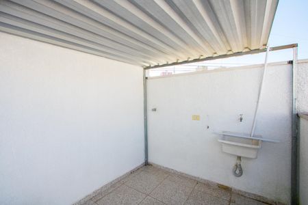 Apartamento à venda com 102m², 2 quartos e 2 vagas Apartamento à venda com 102m², 2 quartos e 2 vagasÁrea de serviço