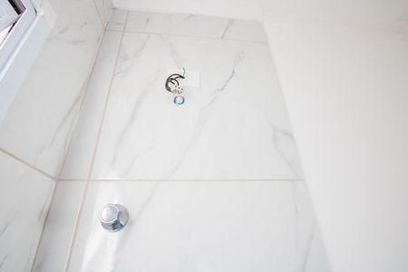 Apartamento à venda com 102m², 2 quartos e 2 vagas Apartamento à venda com 102m², 2 quartos e 2 vagasBanheiro Suíte