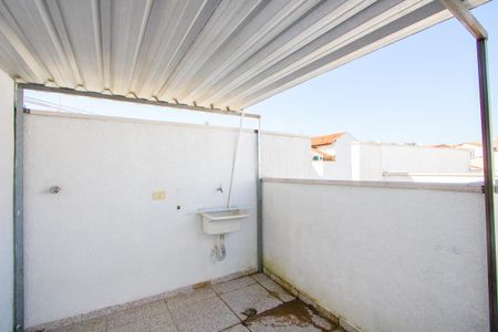 Apartamento à venda com 102m², 2 quartos e 2 vagas Apartamento à venda com 102m², 2 quartos e 2 vagasÁrea de serviço