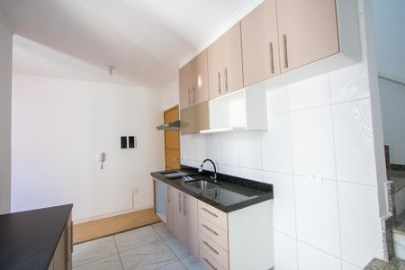 Apartamento à venda com 102m², 2 quartos e 2 vagas Apartamento à venda com 102m², 2 quartos e 2 vagasCozinha