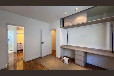 Apartamento à venda com 180m², 3 quartos e 2 vagas Apartamento à venda com 180m², 3 quartos e 2 vagasSuíte 3