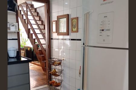 Apartamento à venda com 200m², 5 quartos e 2 vagasCozinha 