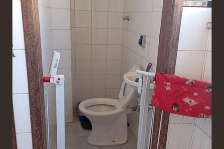 Apartamento à venda com 200m², 5 quartos e 2 vagasBanheiro de Serviço