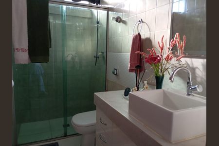 Apartamento à venda com 200m², 5 quartos e 2 vagasBanheiro Social