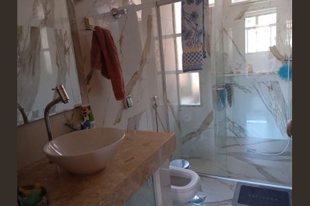 Apartamento à venda com 200m², 5 quartos e 2 vagasBanheiro Social 2