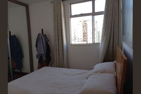 Apartamento à venda com 200m², 5 quartos e 2 vagasQuarto 1