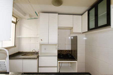 Apartamento à venda com 49m², 2 quartos e 1 vagaCozinha