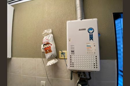 Casa à venda com 170m², 3 quartos e 3 vagas Casa à venda com 170m², 3 quartos e 3 vagasÁrea de Serviço