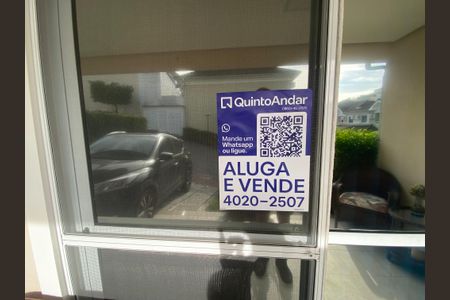 Casa à venda com 170m², 3 quartos e 3 vagas Casa à venda com 170m², 3 quartos e 3 vagasPlaquinha