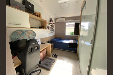 Casa à venda com 170m², 3 quartos e 3 vagas Casa à venda com 170m², 3 quartos e 3 vagasQuarto 1