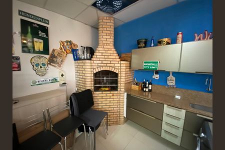 Casa à venda com 170m², 3 quartos e 3 vagas Casa à venda com 170m², 3 quartos e 3 vagasÁrea Gourmet