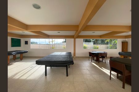 Casa à venda com 170m², 3 quartos e 3 vagas Casa à venda com 170m², 3 quartos e 3 vagasÁrea comum - Salao de Jogos