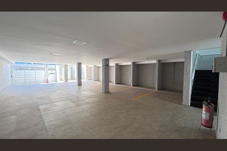Apartamento à venda com 63m², 2 quartos e 1 vaga Apartamento à venda com 63m², 2 quartos e 1 vagaÁrea Comum - Garagem
