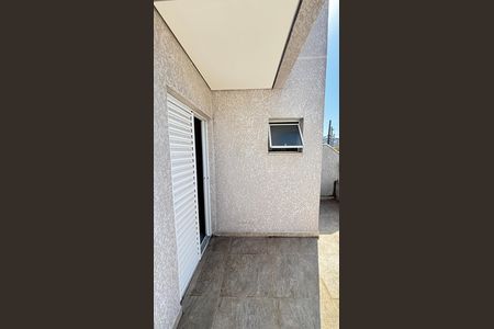 Apartamento à venda com 63m², 2 quartos e 1 vaga Apartamento à venda com 63m², 2 quartos e 1 vagaVaranda da Suite
