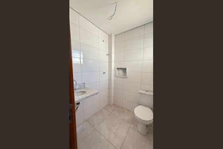 Apartamento à venda com 63m², 2 quartos e 1 vaga Apartamento à venda com 63m², 2 quartos e 1 vagaBanheiro da Suíte